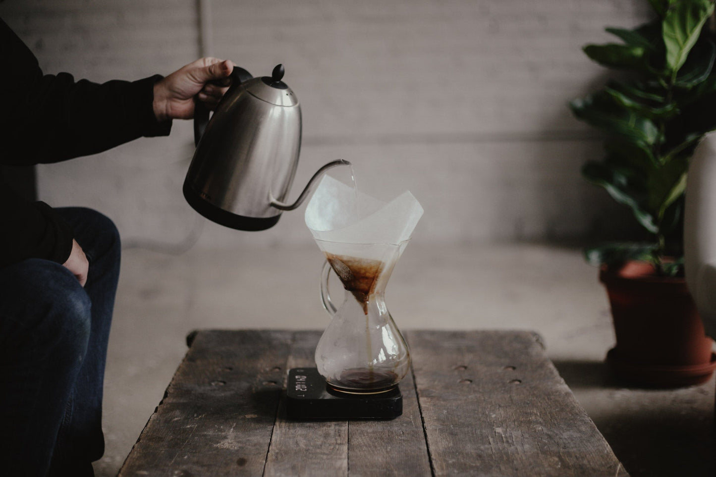 Bonavita 1.0L Variable Temperature Gooseneck Electric Kettle - Utopian Coffee